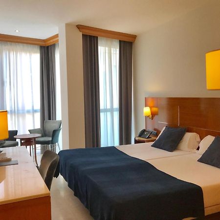 Hotel Calasanz Molins de Rei Eksteriør billede
